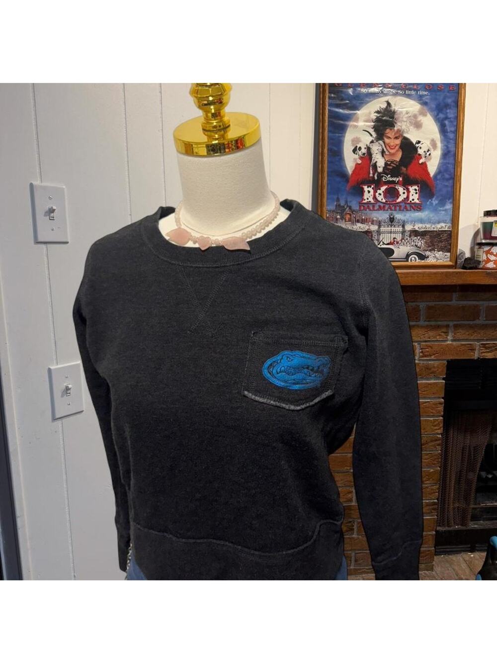 Colosseum black University of Florida UF Gators crewneck sweatshirt Size Small